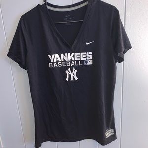 Nike Yankees t-shirt